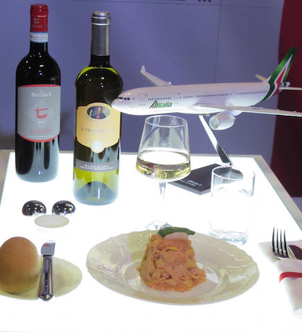 Flying Business Alitalia..