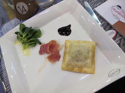 Surgital Bartlàz, a traditional piadina tortello